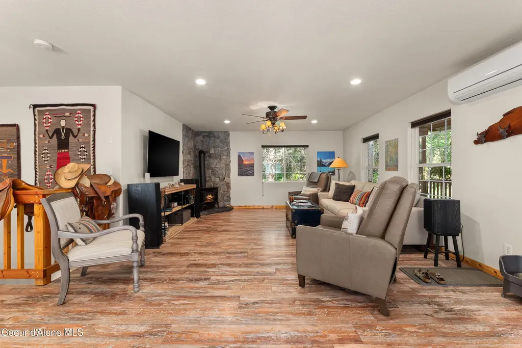 11917 N Church Road Rathdrum ID 83858