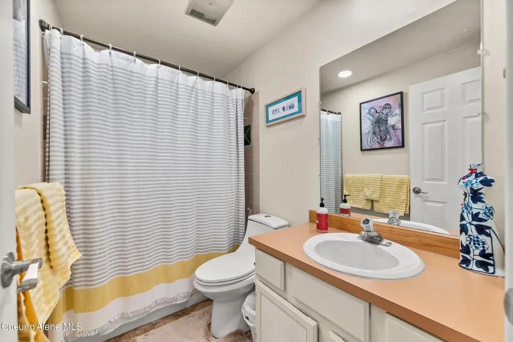 5299 W Green Court Rathdrum ID 83858