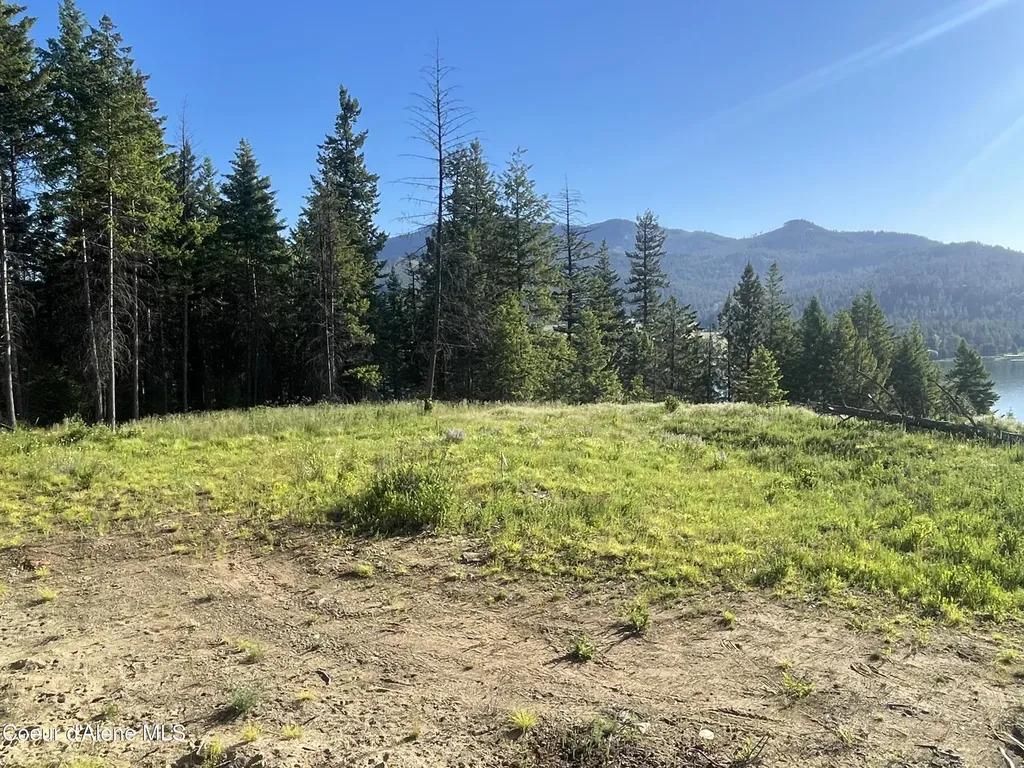 330 Living Waters Way Priest River ID 83856