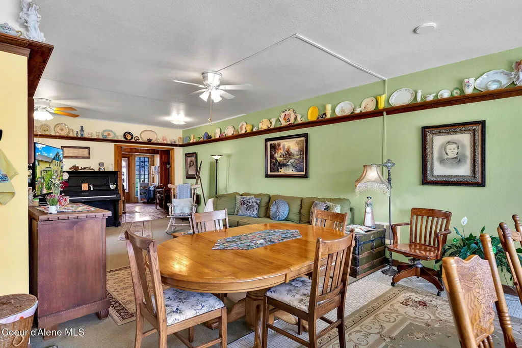 134 N Frederick Avenue Harrison ID 83833