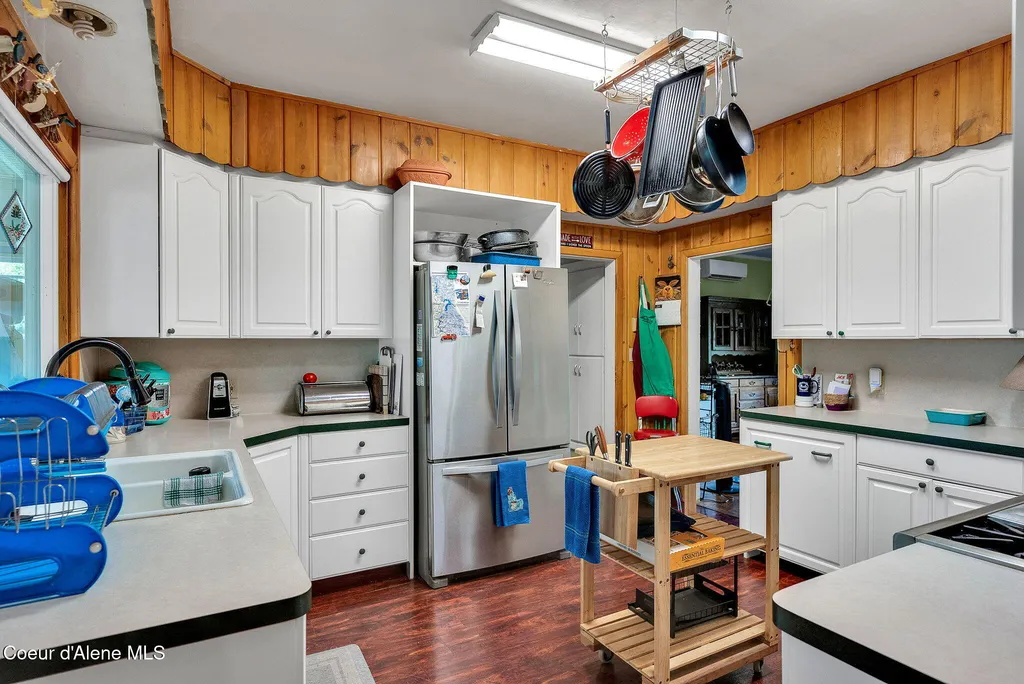 134 N Frederick Avenue Harrison ID 83833