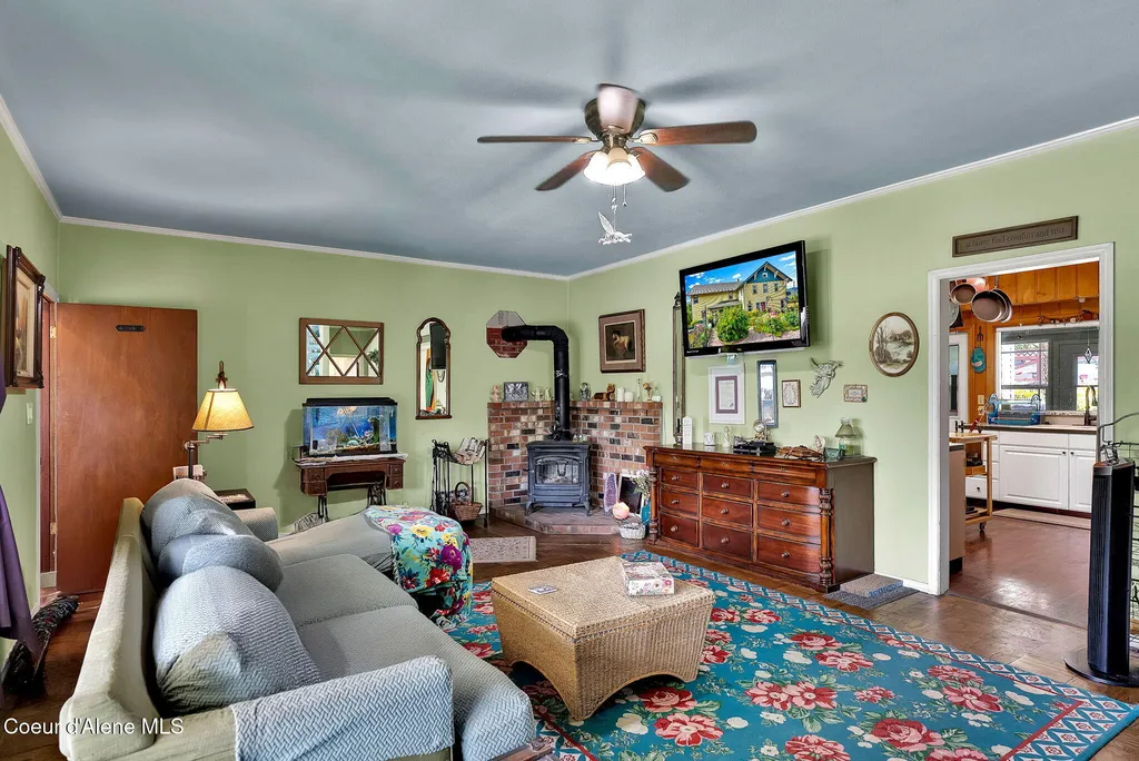 134 N Frederick Avenue Harrison ID 83833