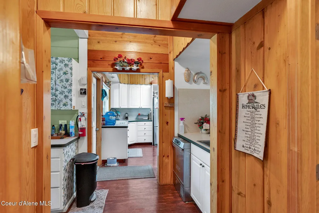 134 N Frederick Avenue Harrison ID 83833