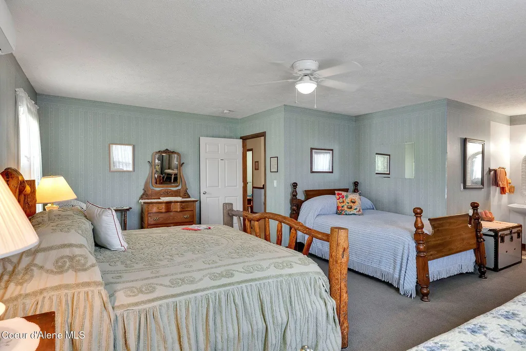 134 N Frederick Avenue Harrison ID 83833