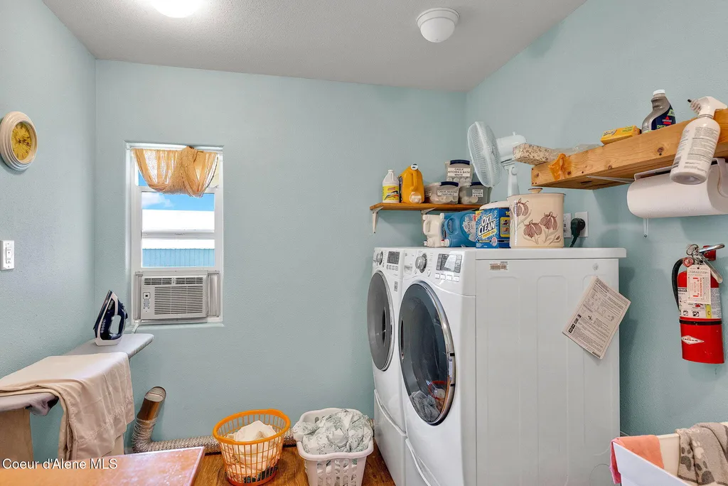134 N Frederick Avenue Harrison ID 83833