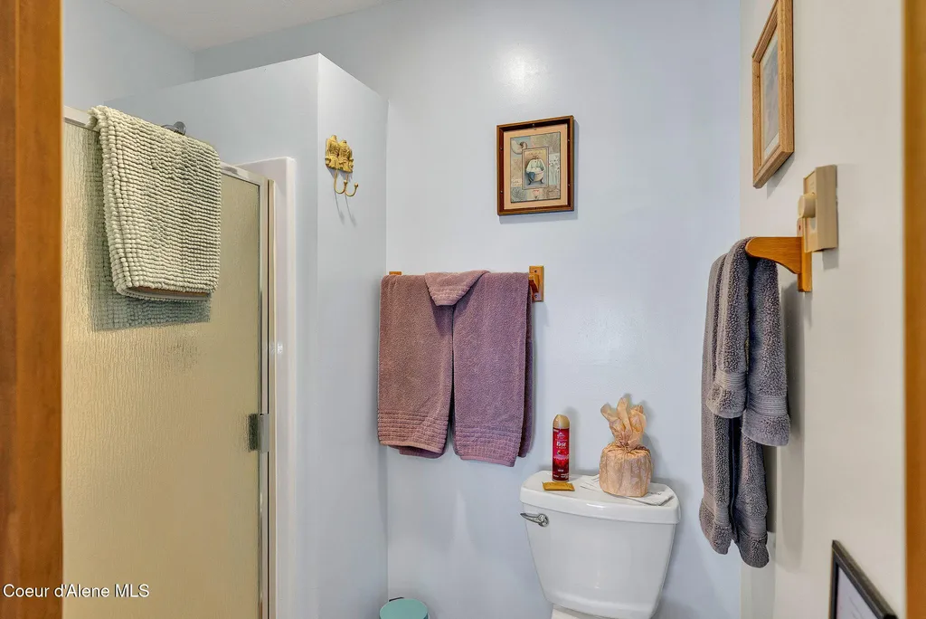134 N Frederick Avenue Harrison ID 83833