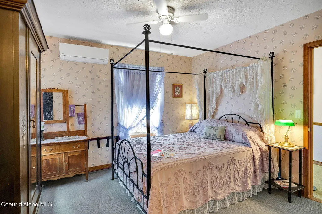134 N Frederick Avenue Harrison ID 83833