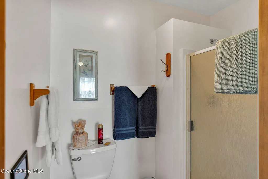 134 N Frederick Avenue Harrison ID 83833