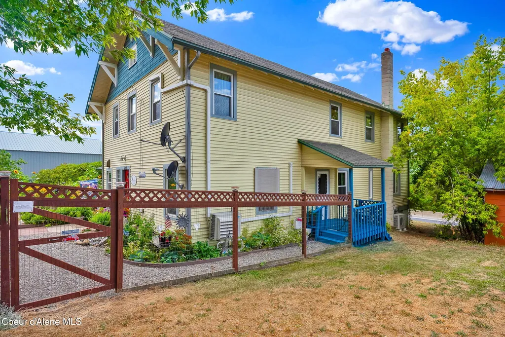 134 N Frederick Avenue Harrison ID 83833