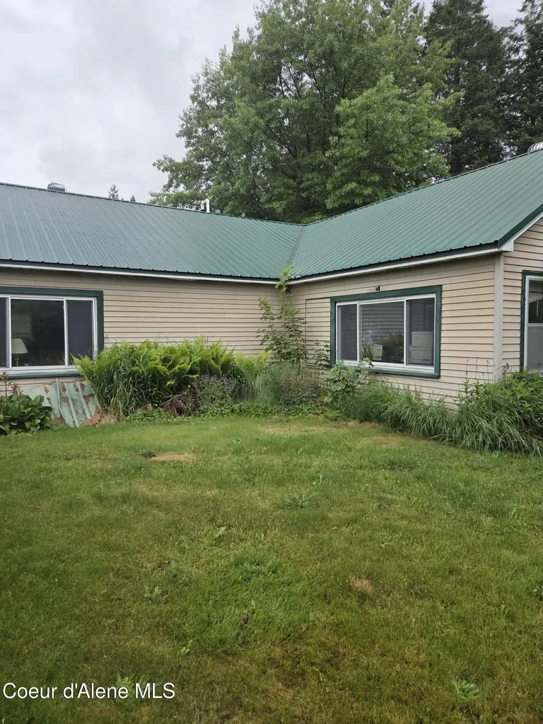 75 W Railroad Street Moyie Springs ID 83845