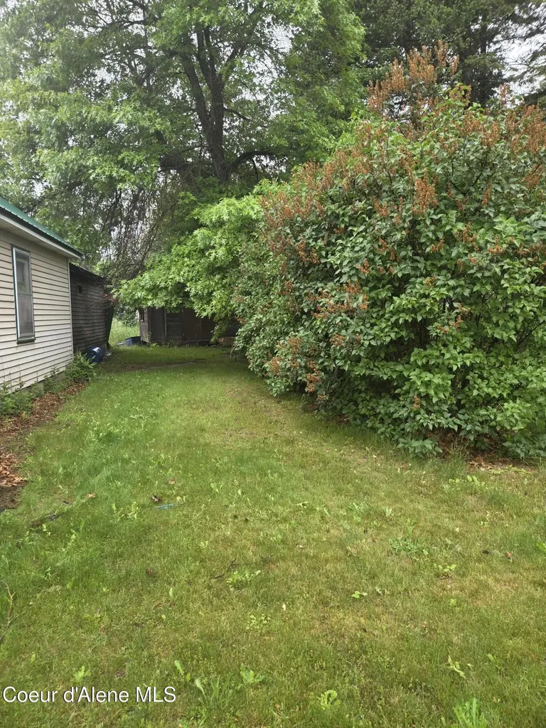 75 W Railroad Street Moyie Springs ID 83845