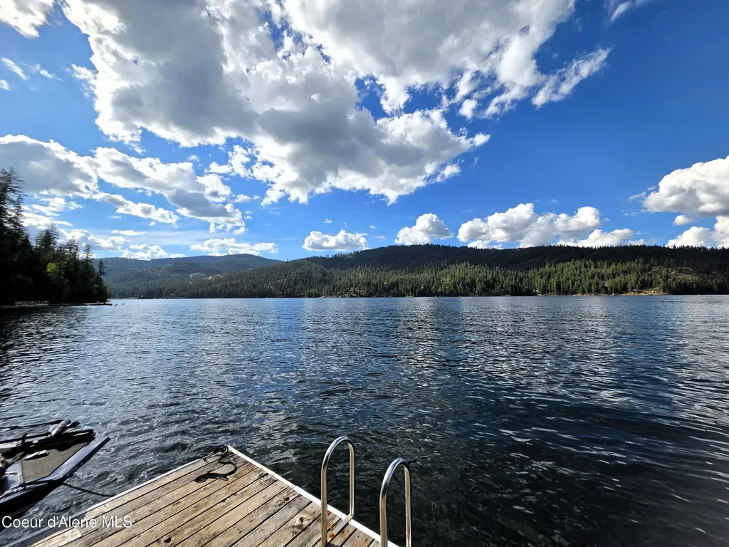 17914 S Spirit Lake Shore Spirit Lake ID 83869