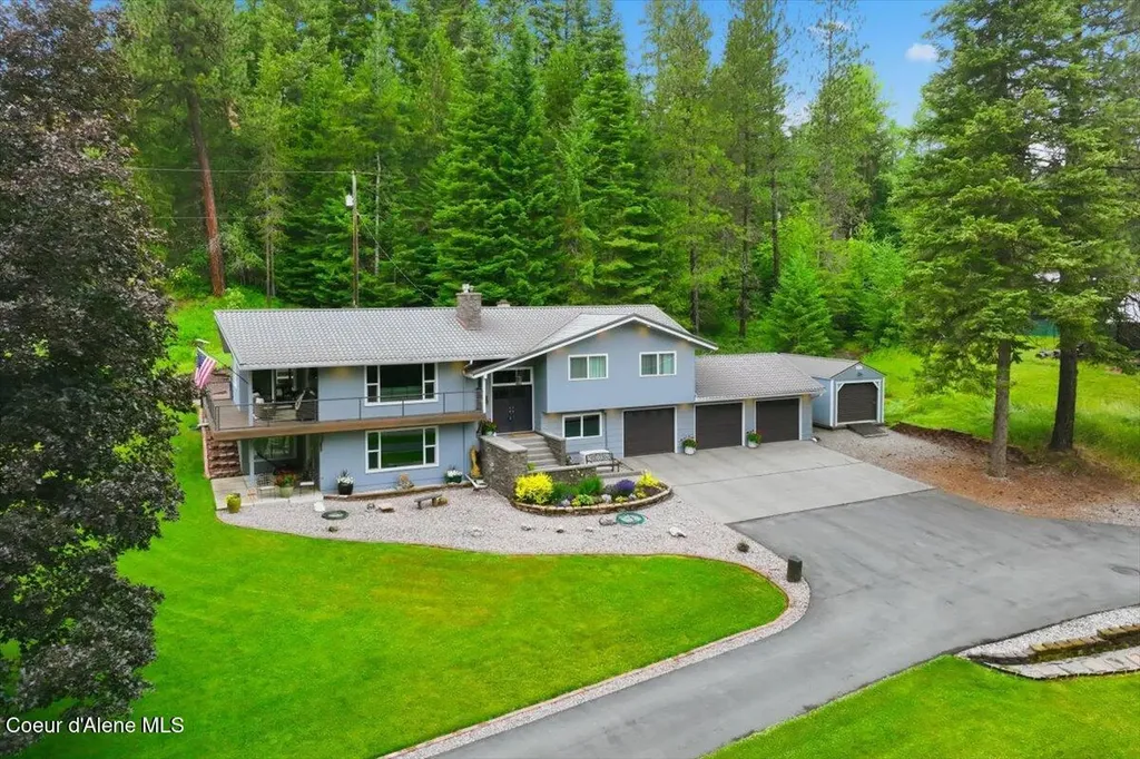380 Electric Avenue Kingston ID 83839