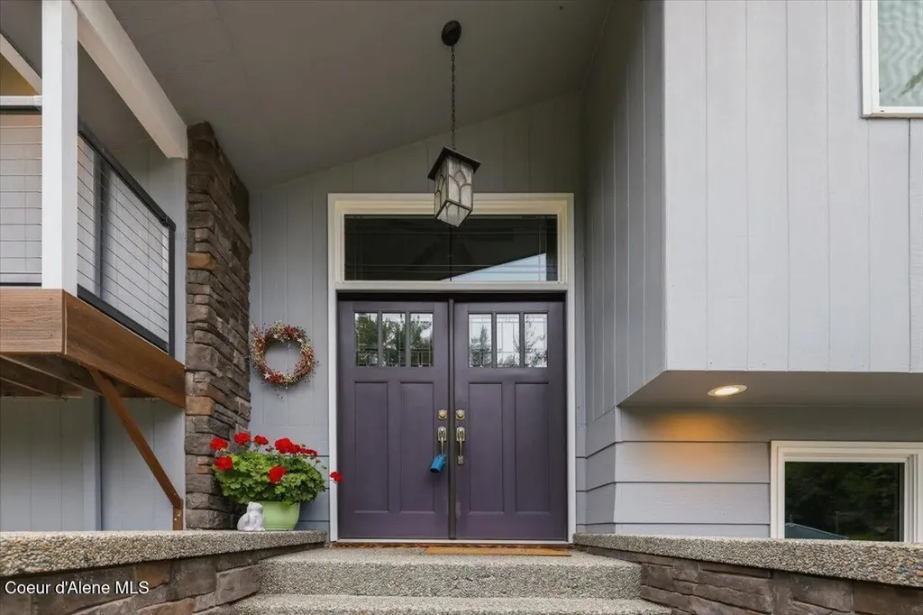380 Electric Avenue Kingston ID 83839
