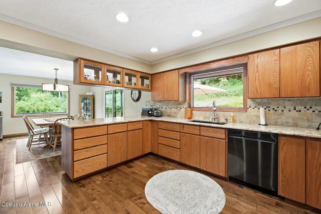 380 Electric Avenue Kingston ID 83839