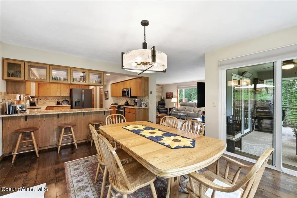 380 Electric Avenue Kingston ID 83839