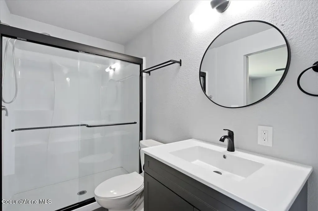 1706 E 3rd Avenue Post Falls ID 83854