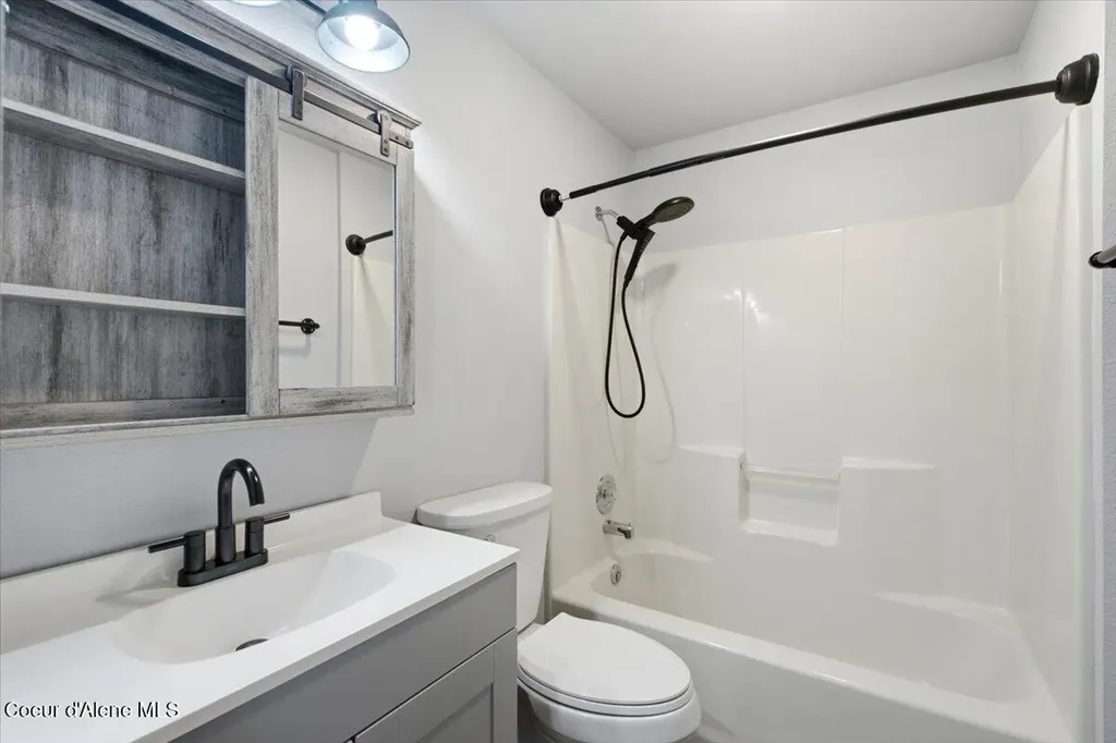 1706 E 3rd Avenue Post Falls ID 83854