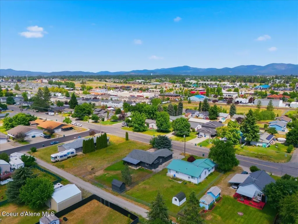1706 E 3rd Avenue Post Falls ID 83854
