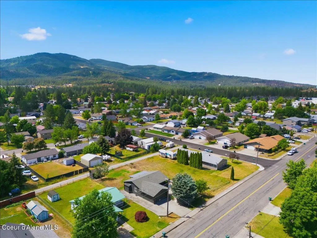 1706 E 3rd Avenue Post Falls ID 83854