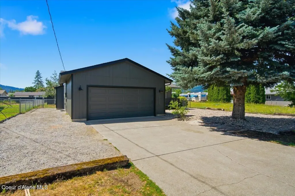 1706 E 3rd Avenue Post Falls ID 83854