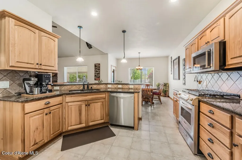 2518 W Berkley Lane Hayden ID 83835