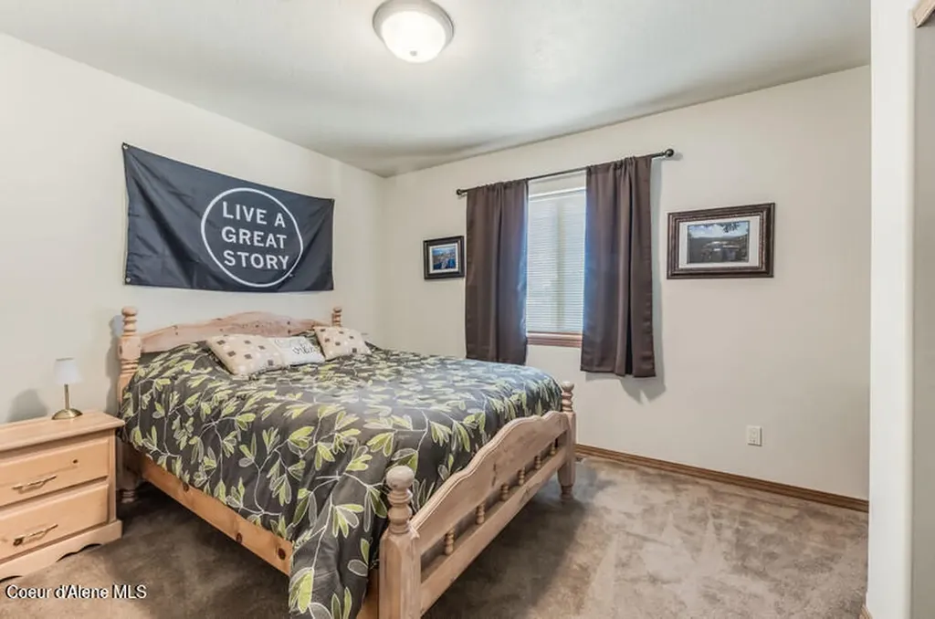 2518 W Berkley Lane Hayden ID 83835