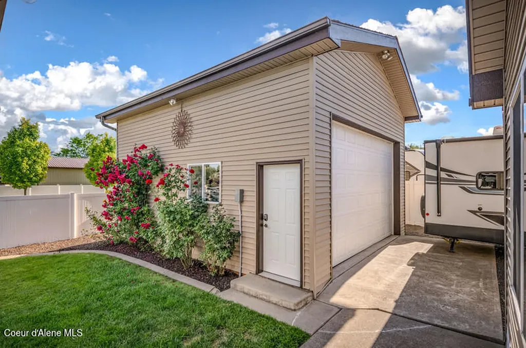 2518 W Berkley Lane Hayden ID 83835