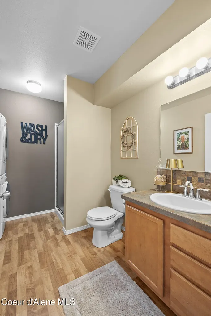 3306 E Lashawn Court Post Falls ID 83854