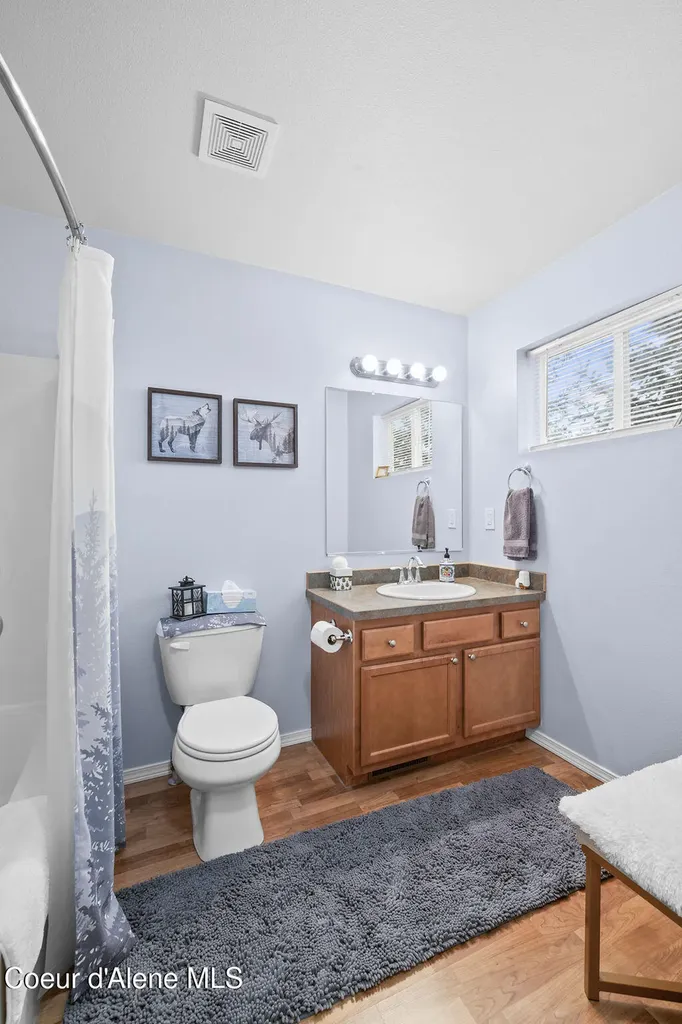 3306 E Lashawn Court Post Falls ID 83854