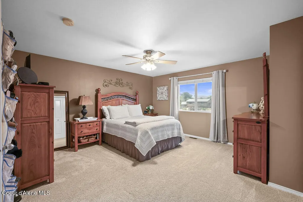 3306 E Lashawn Court Post Falls ID 83854