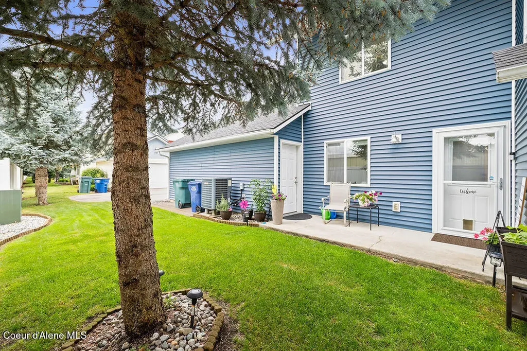 3306 E Lashawn Court Post Falls ID 83854