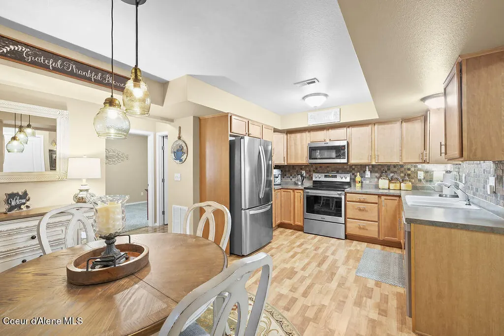 3306 E Lashawn Court Post Falls ID 83854