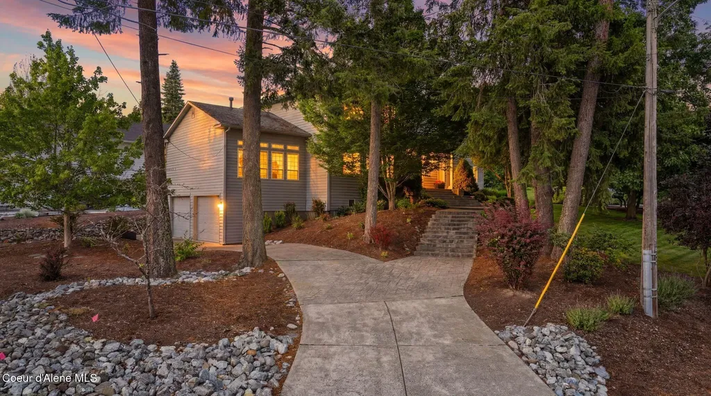 2946 E Point Hayden Drive Hayden Lake ID 83835