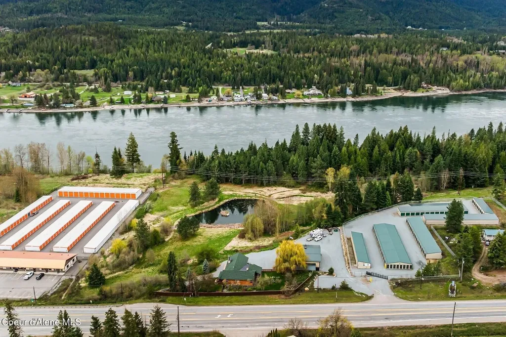 5250 Highway 2 Priest River ID 83856