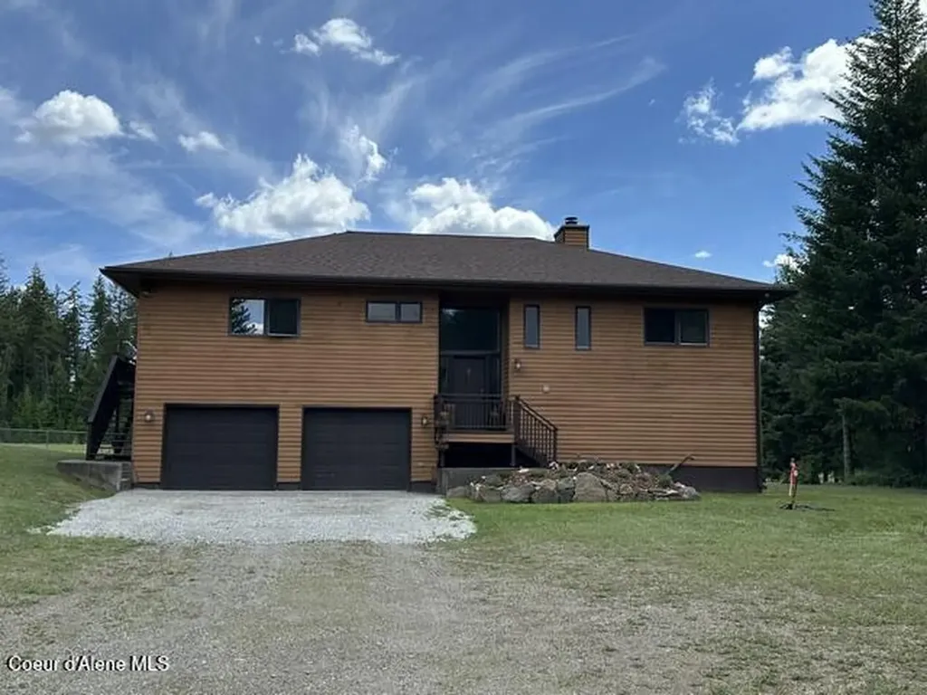 634 Skyhawk Drive Spirit Lake ID 83869