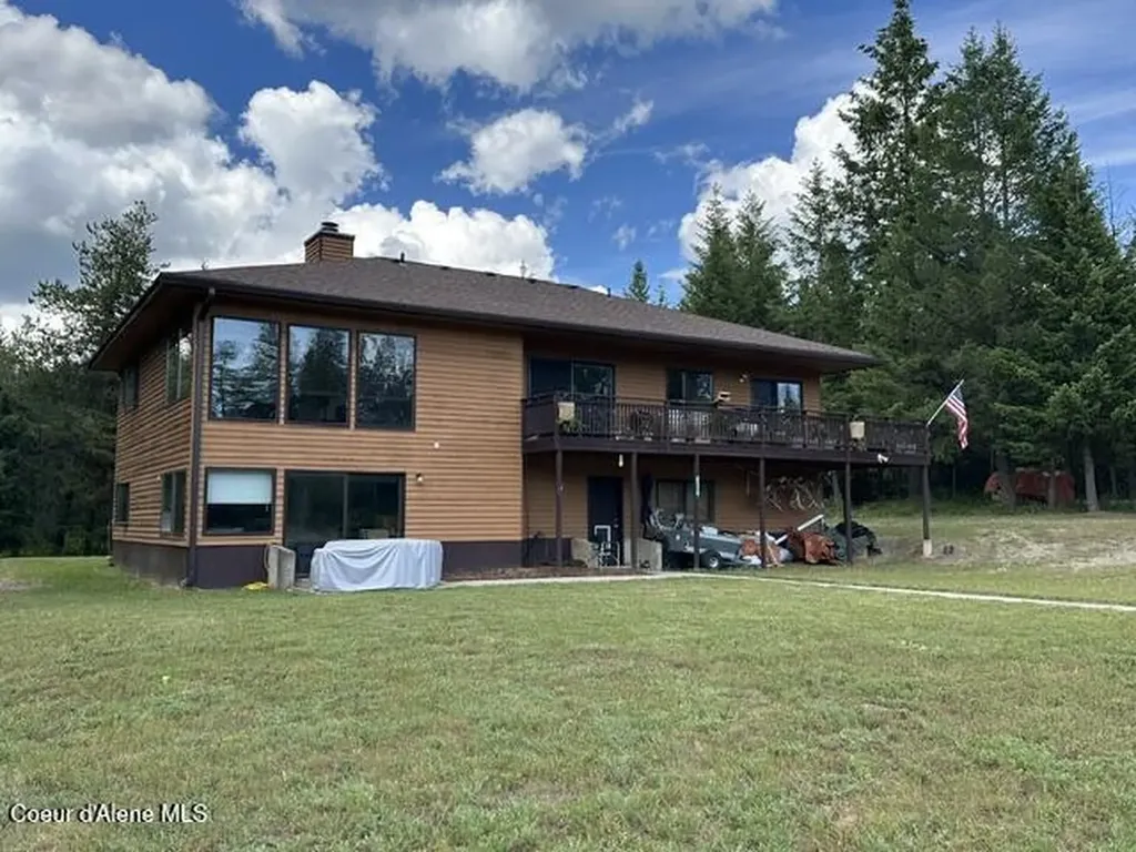 634 Skyhawk Drive Spirit Lake ID 83869