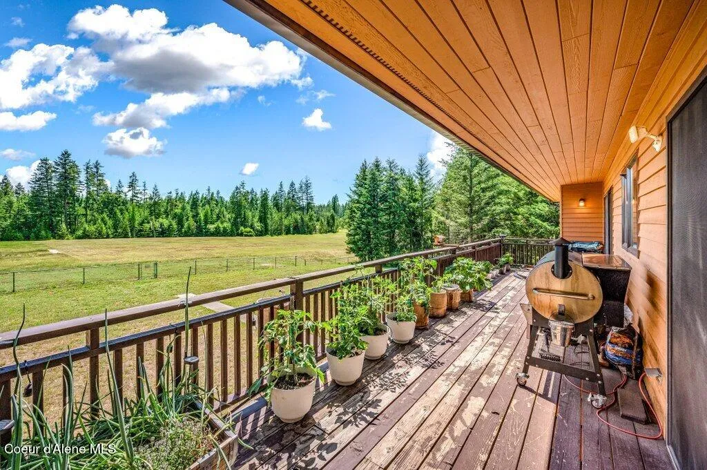 634 Skyhawk Drive Spirit Lake ID 83869
