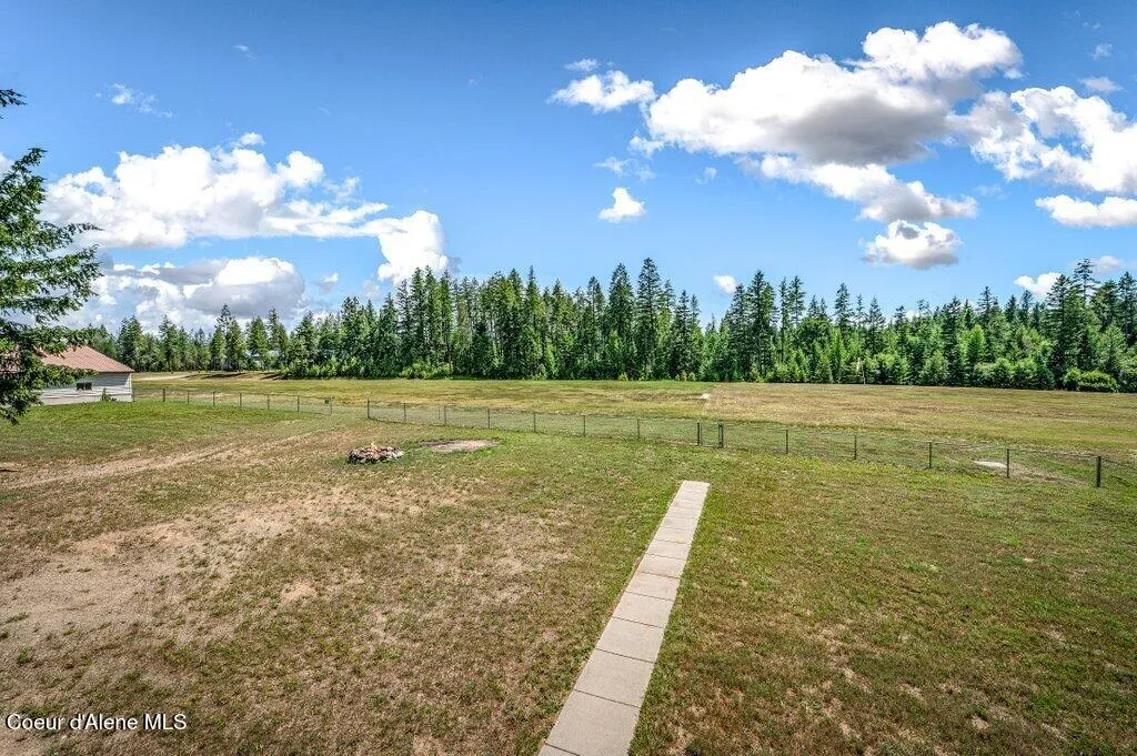634 Skyhawk Drive Spirit Lake ID 83869