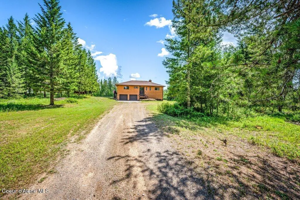 634 Skyhawk Drive Spirit Lake ID 83869