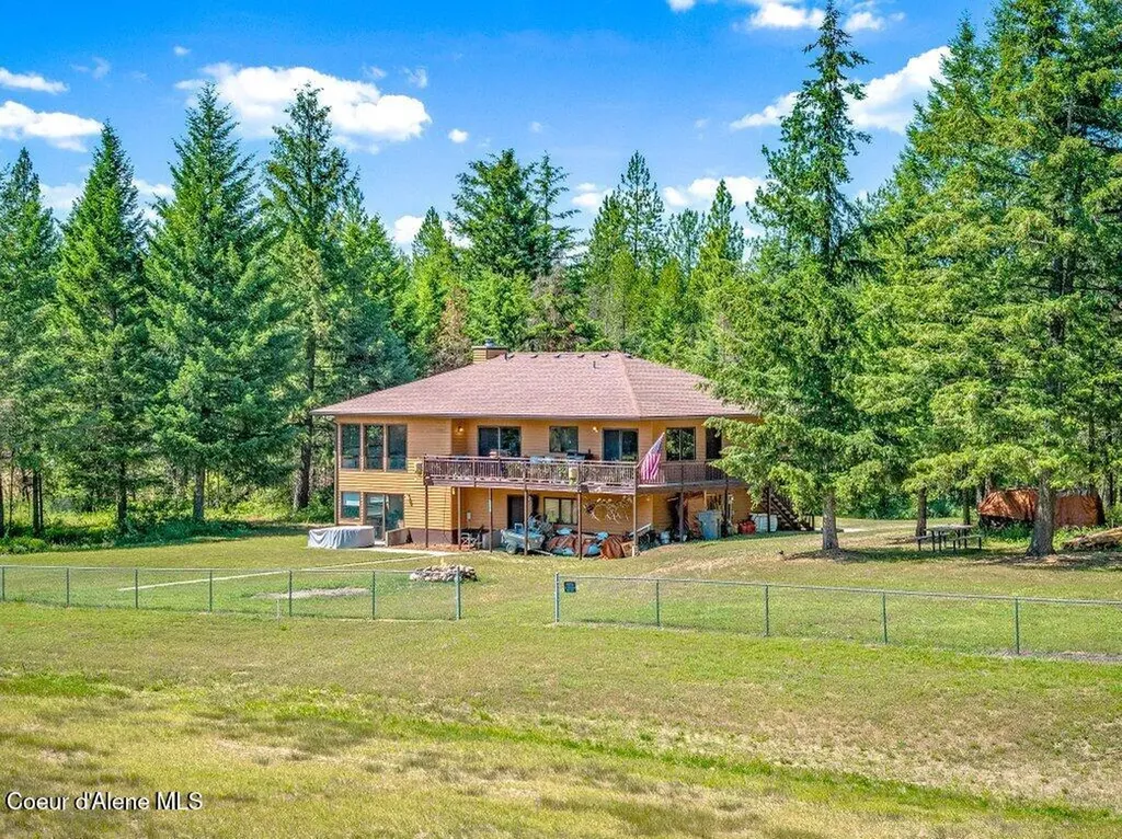 634 Skyhawk Drive Spirit Lake ID 83869