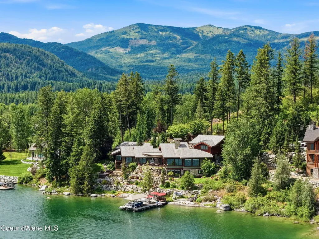 203 Shannon Lane Dover ID 83825