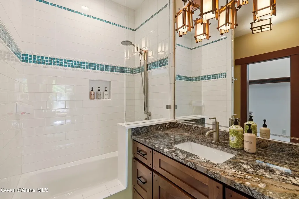 203 Shannon Lane Dover ID 83825