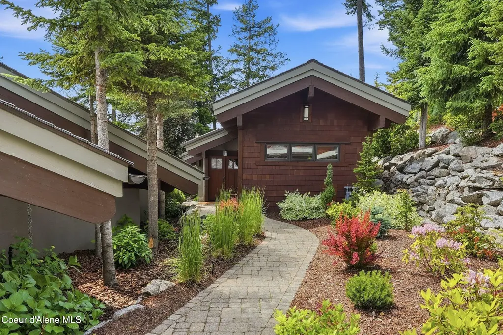 203 Shannon Lane Dover ID 83825