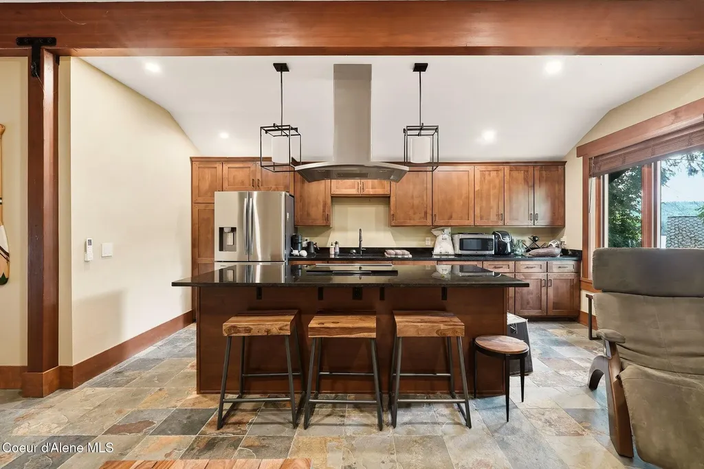 203 Shannon Lane Dover ID 83825