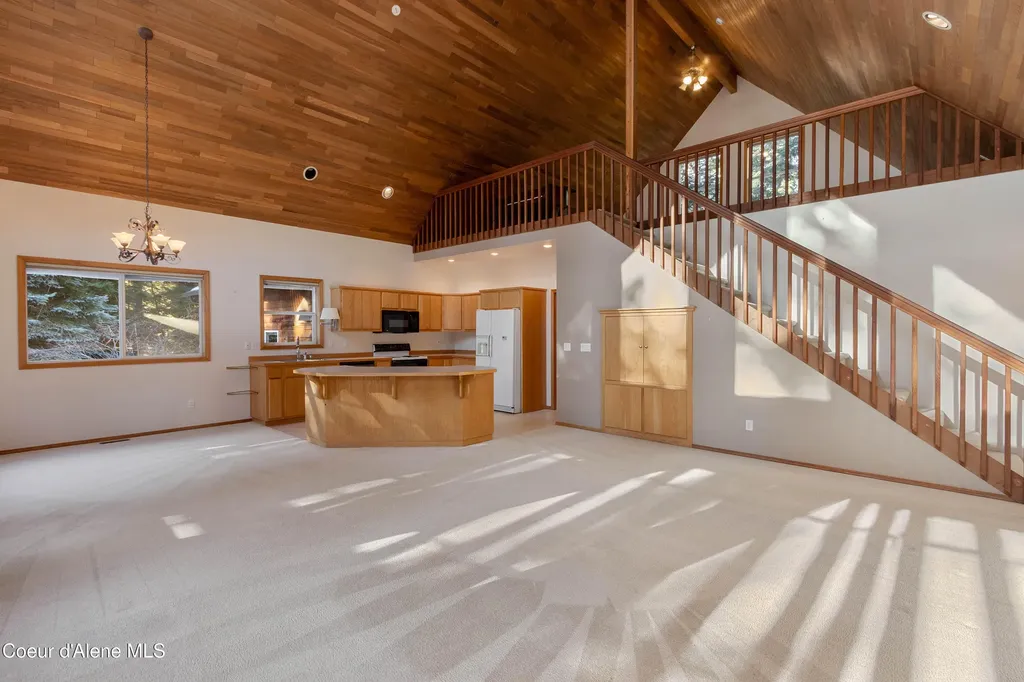 608 Meadowlark Lane Sandpoint ID 83864