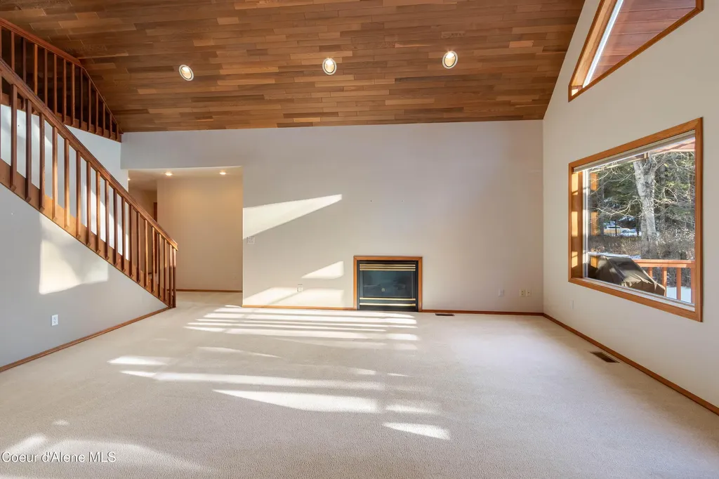 608 Meadowlark Lane Sandpoint ID 83864