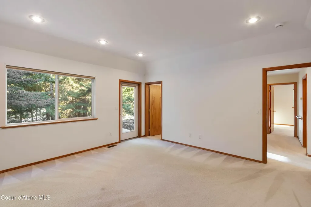 608 Meadowlark Lane Sandpoint ID 83864