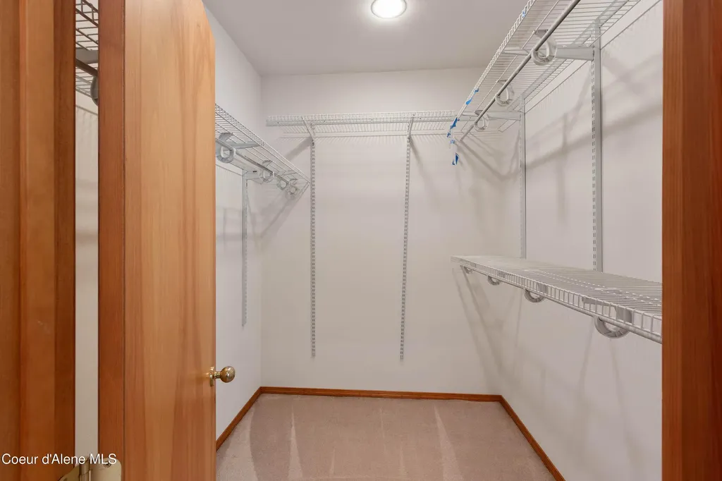 608 Meadowlark Lane Sandpoint ID 83864