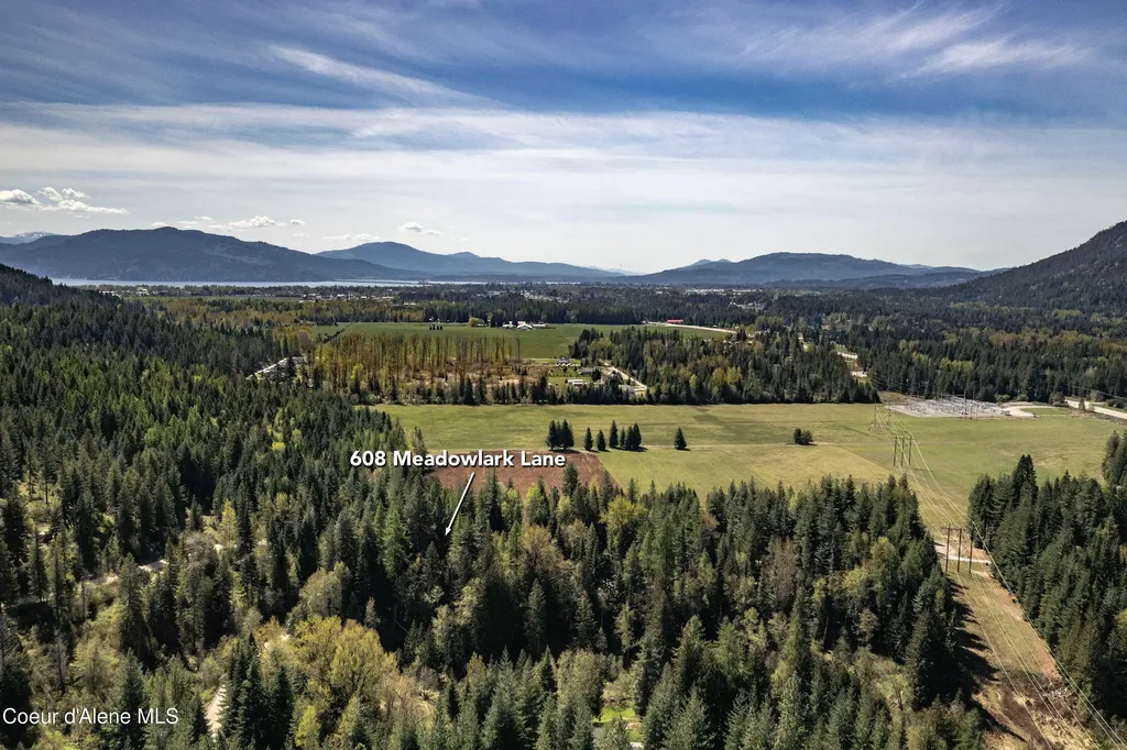 608 Meadowlark Lane Sandpoint ID 83864